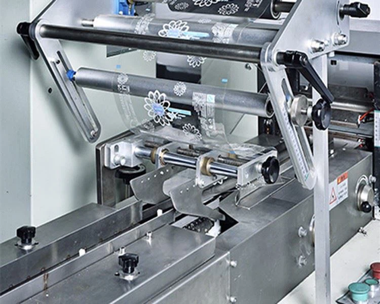 cookie biscuits flow wrapper machine small cake automatic packaging machines manufacturing wholesale price